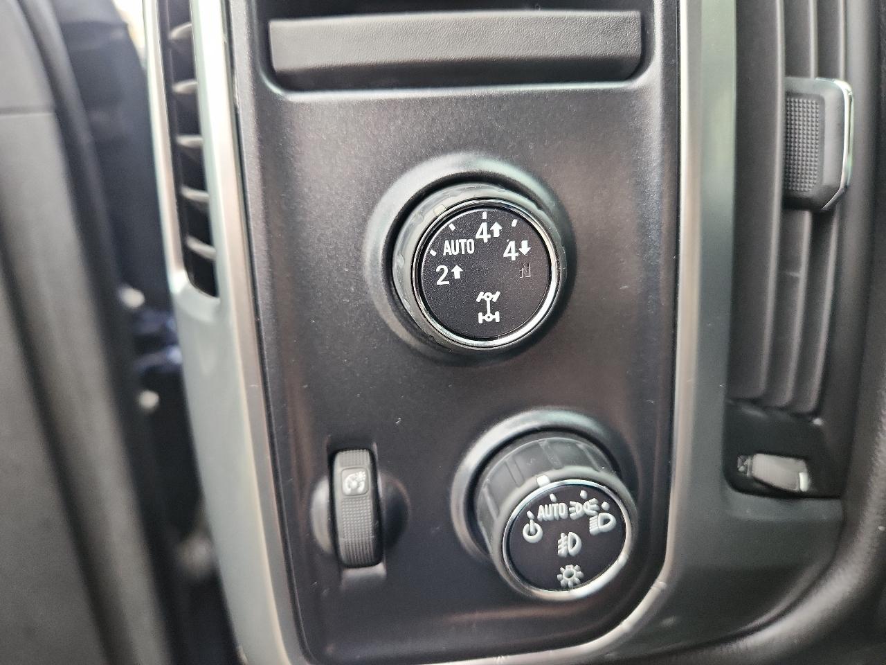 Chevrolet Silverado 1500 4WD Crew Cab 143.5" LT w/1LT 2014