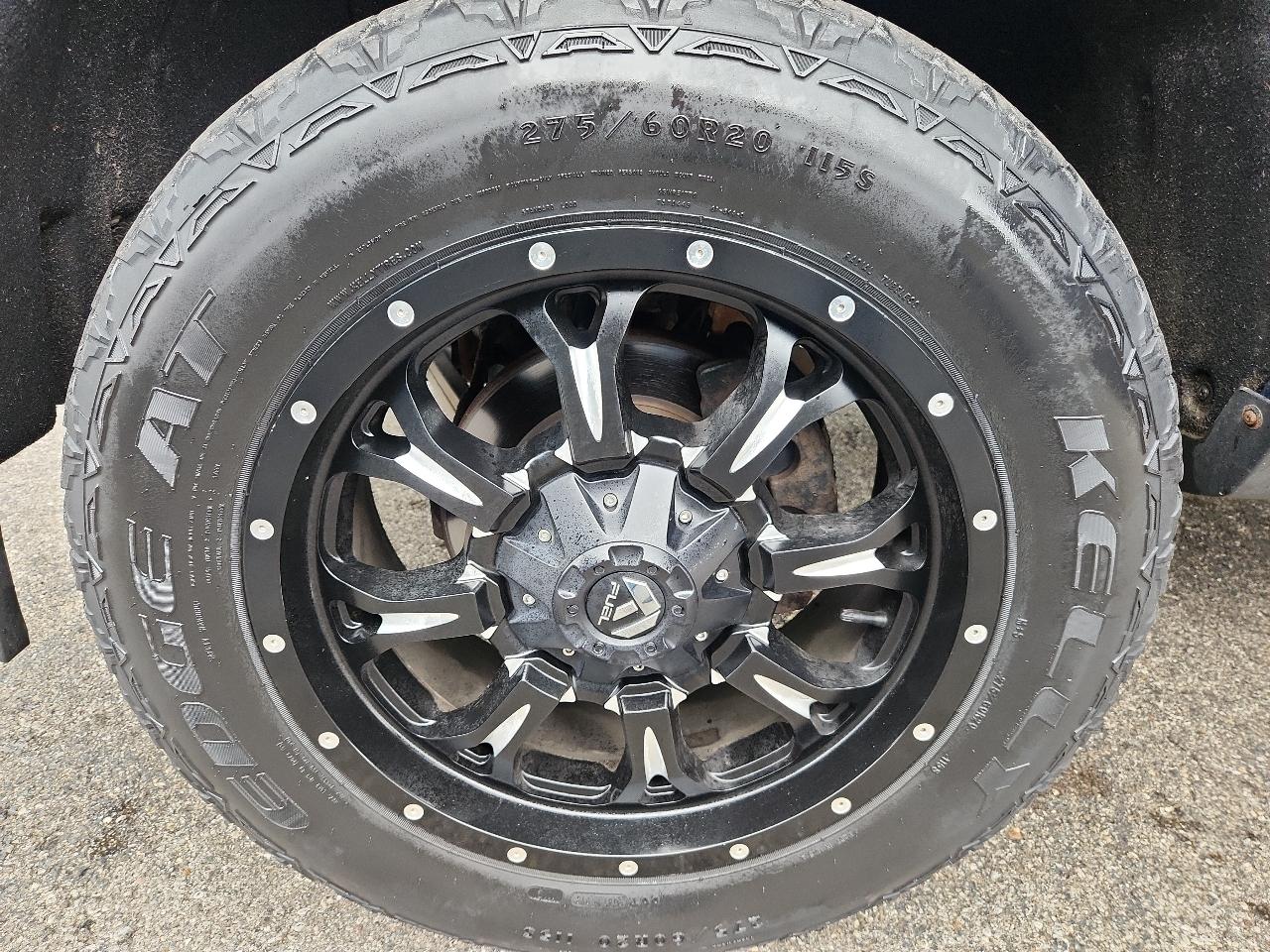 Chevrolet Silverado 1500 4WD Crew Cab 143.5" LT w/1LT 2014