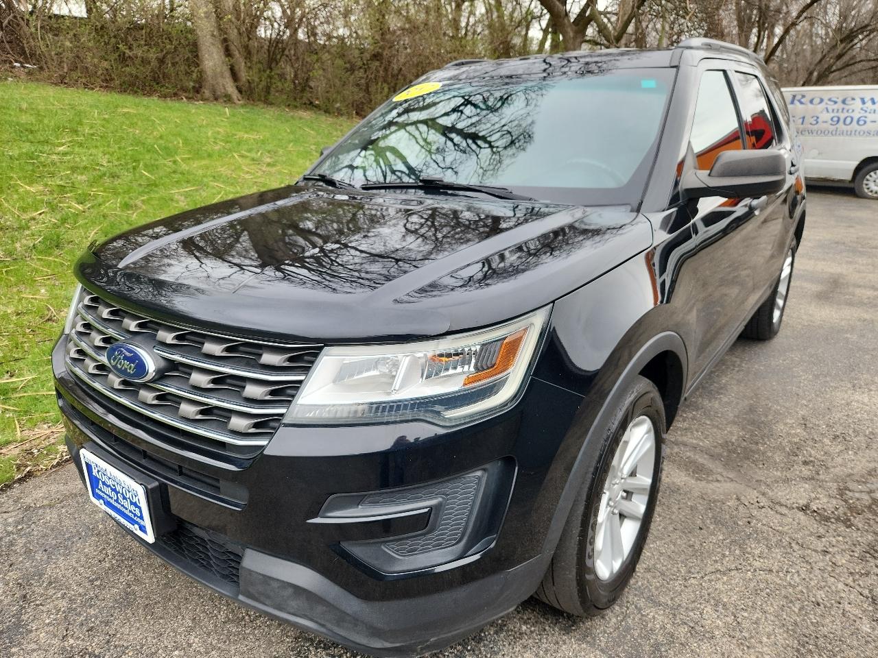 Ford Explorer Base 4WD 2017
