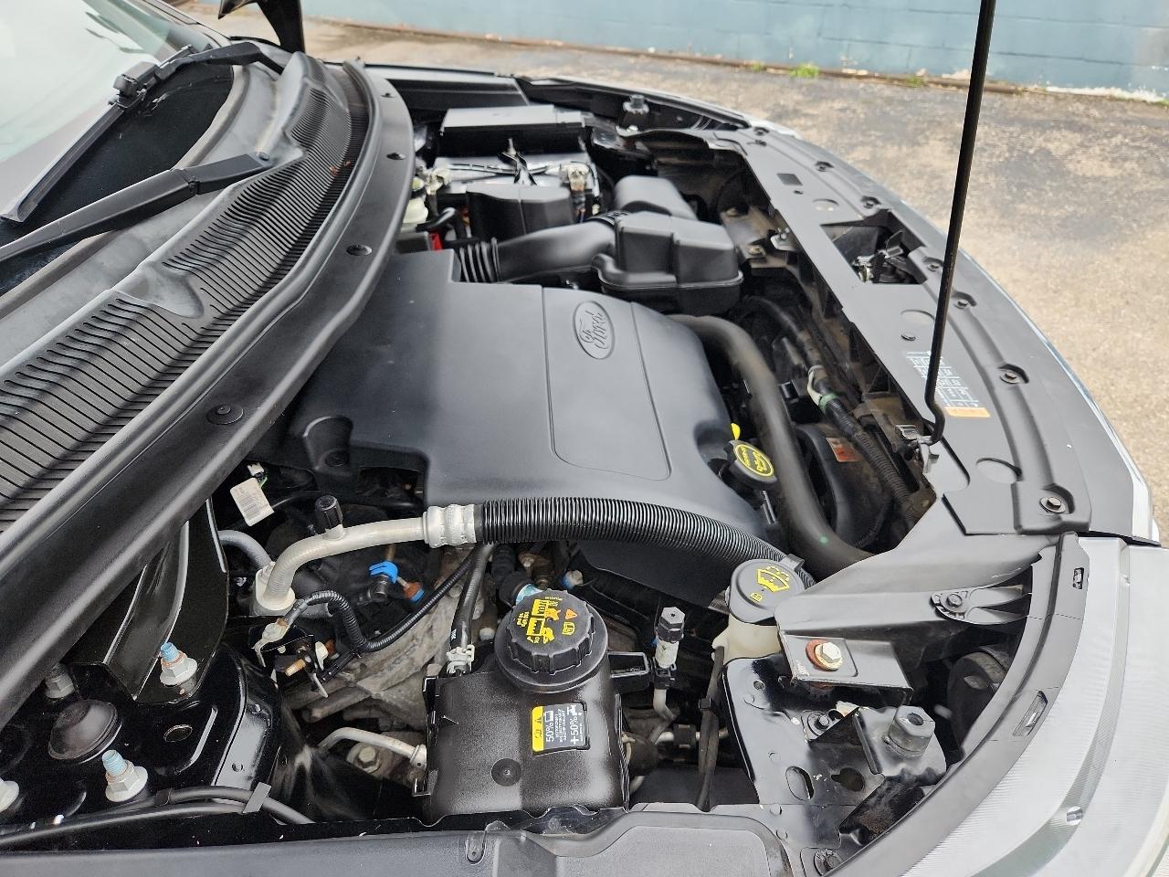 Ford Explorer Base 4WD 2017