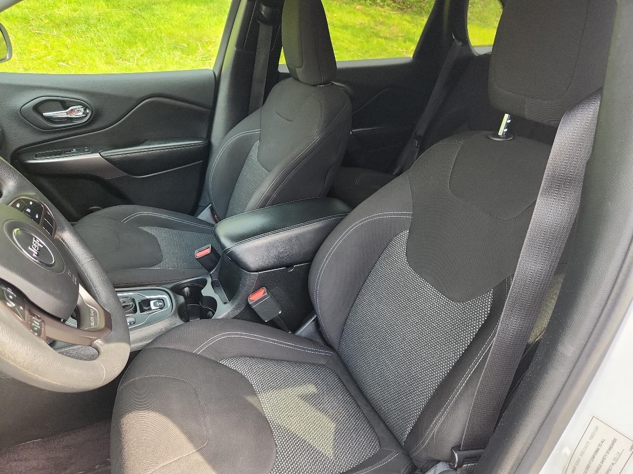 Jeep Cherokee Latitude 4x4 2019