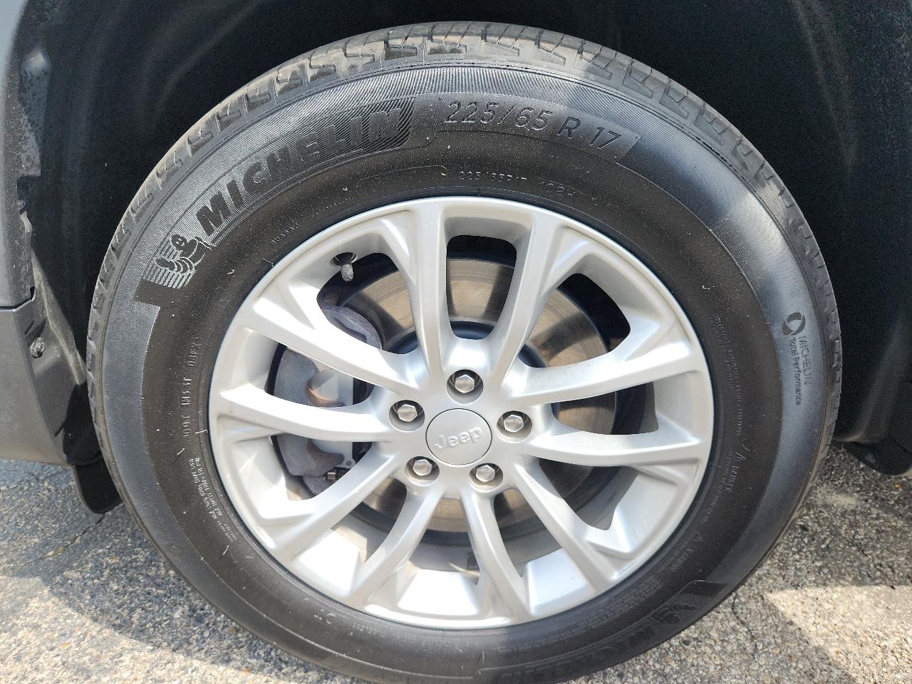 Jeep Cherokee Latitude 4x4 2019