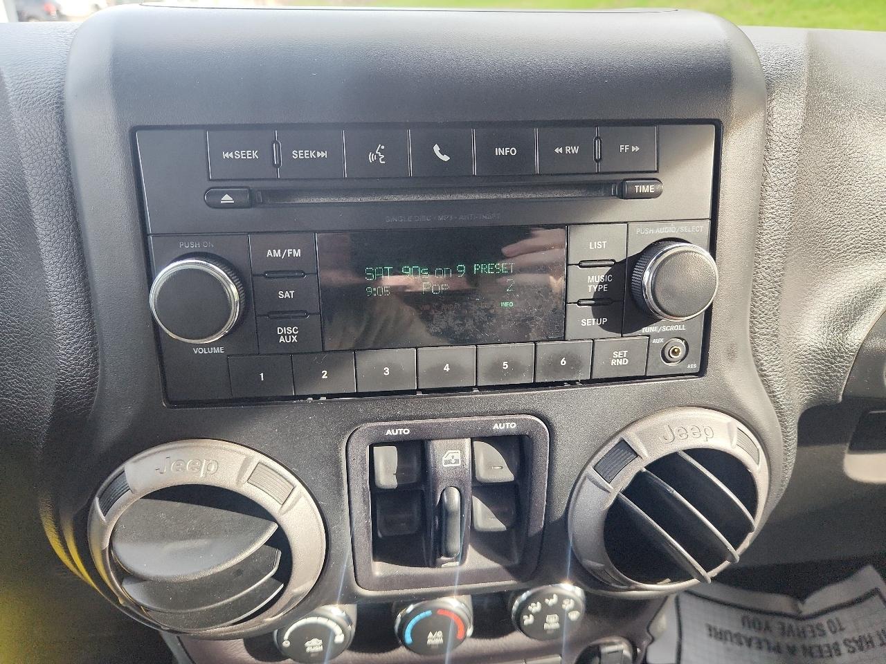 Jeep Wrangler Unlimited 4WD 4dr Sport 2015