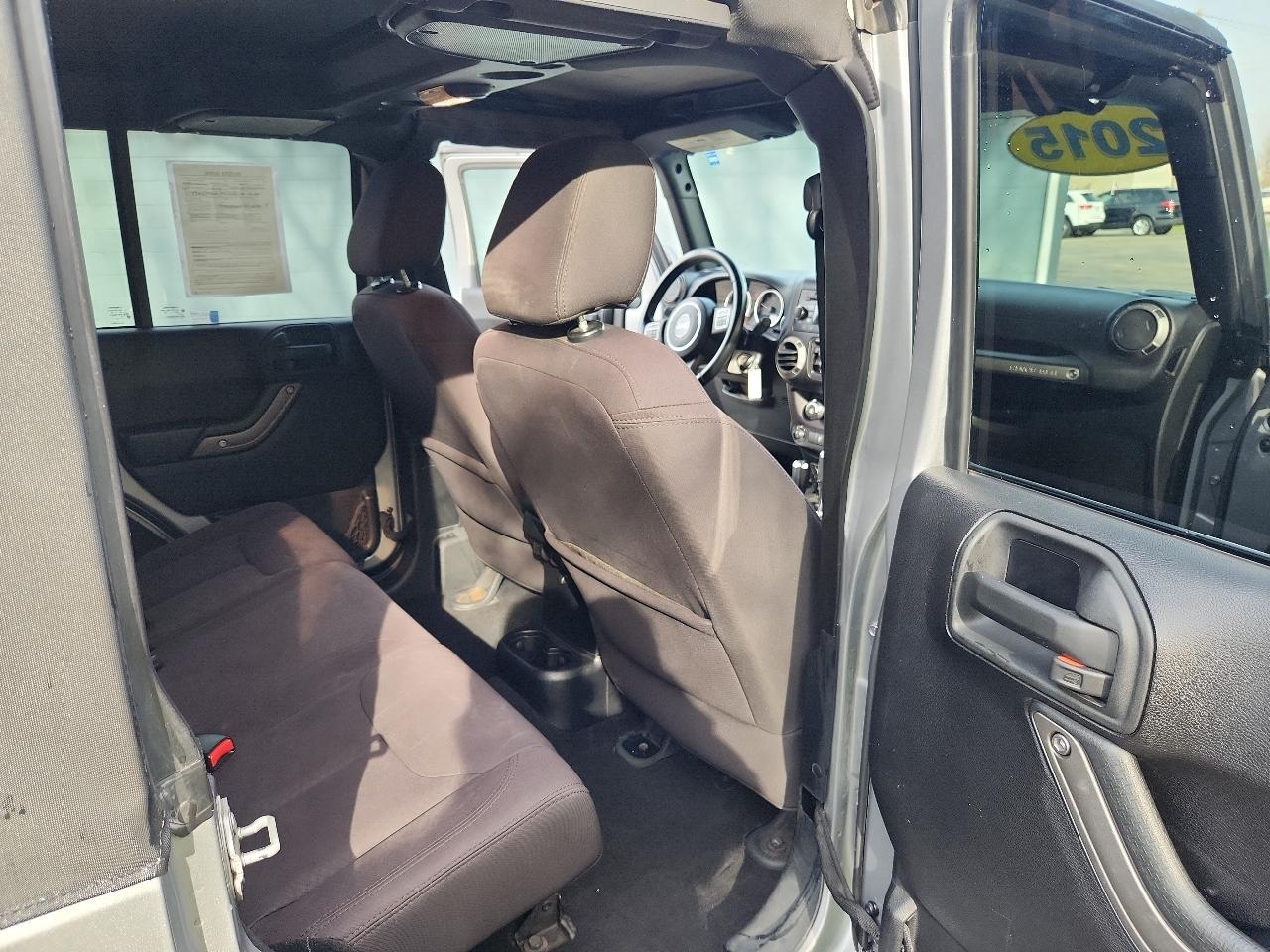 Jeep Wrangler Unlimited 4WD 4dr Sport 2015