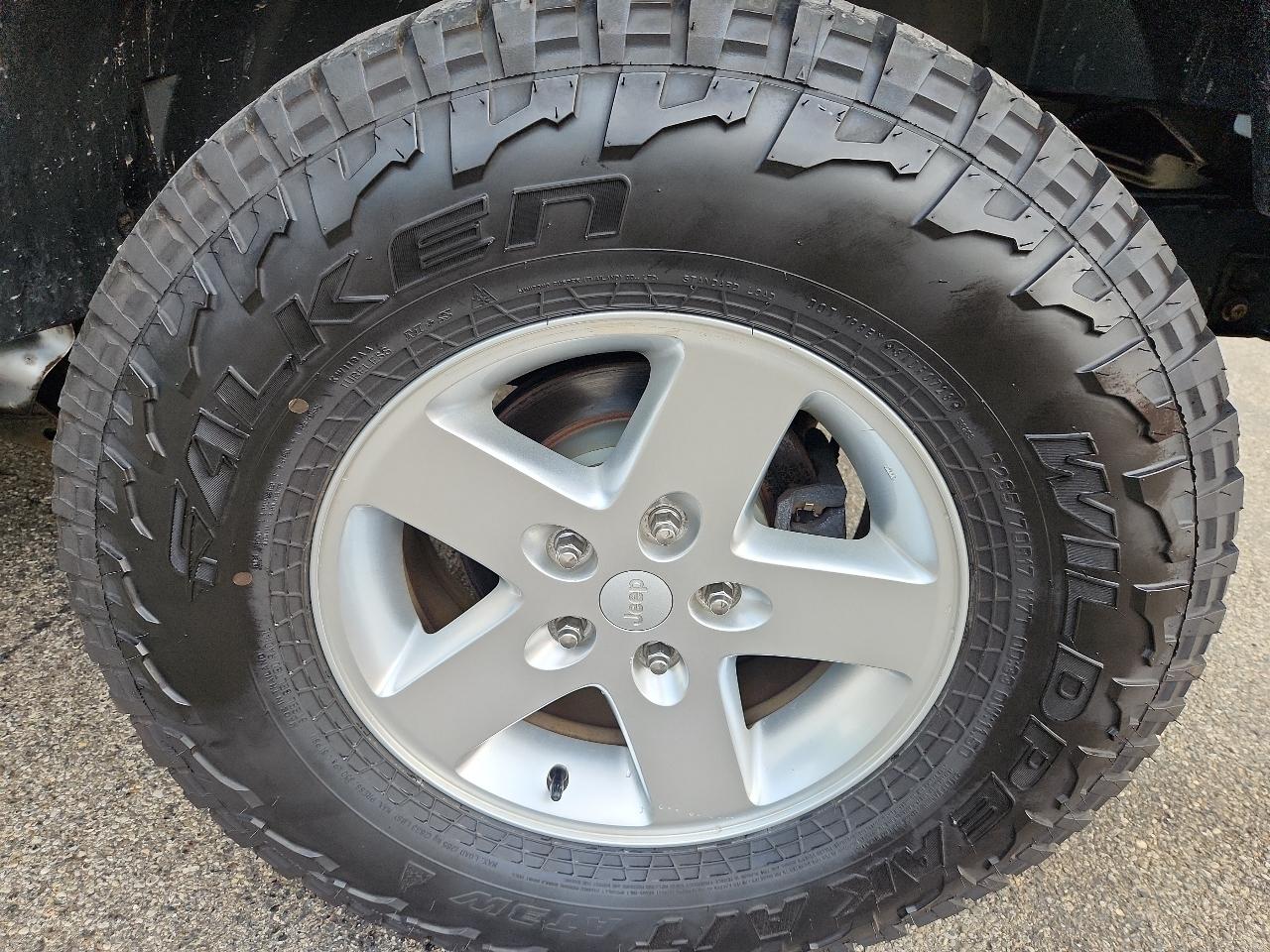 Jeep Wrangler Unlimited 4WD 4dr Sport 2015