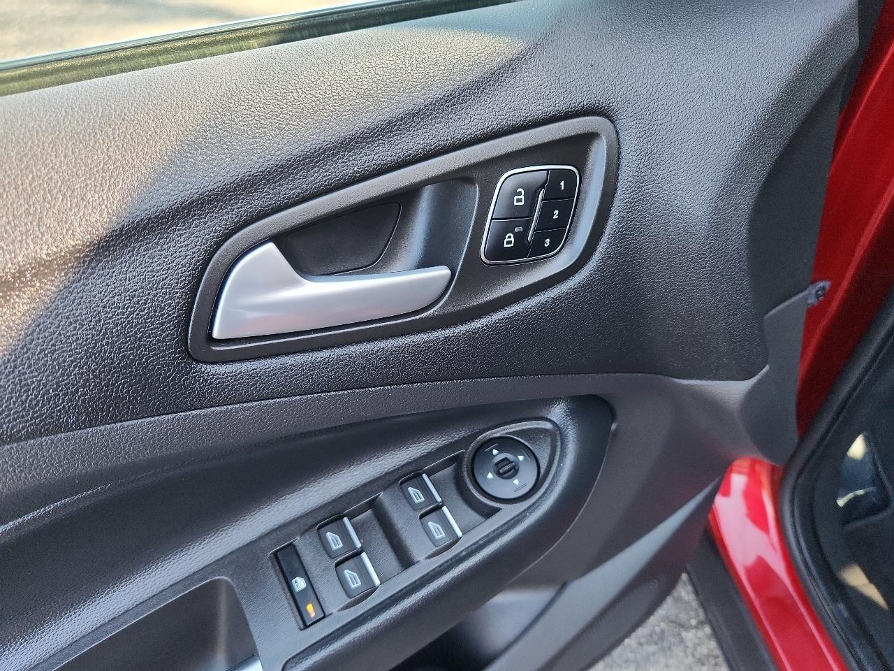 Ford Escape Titanium 4WD 2019