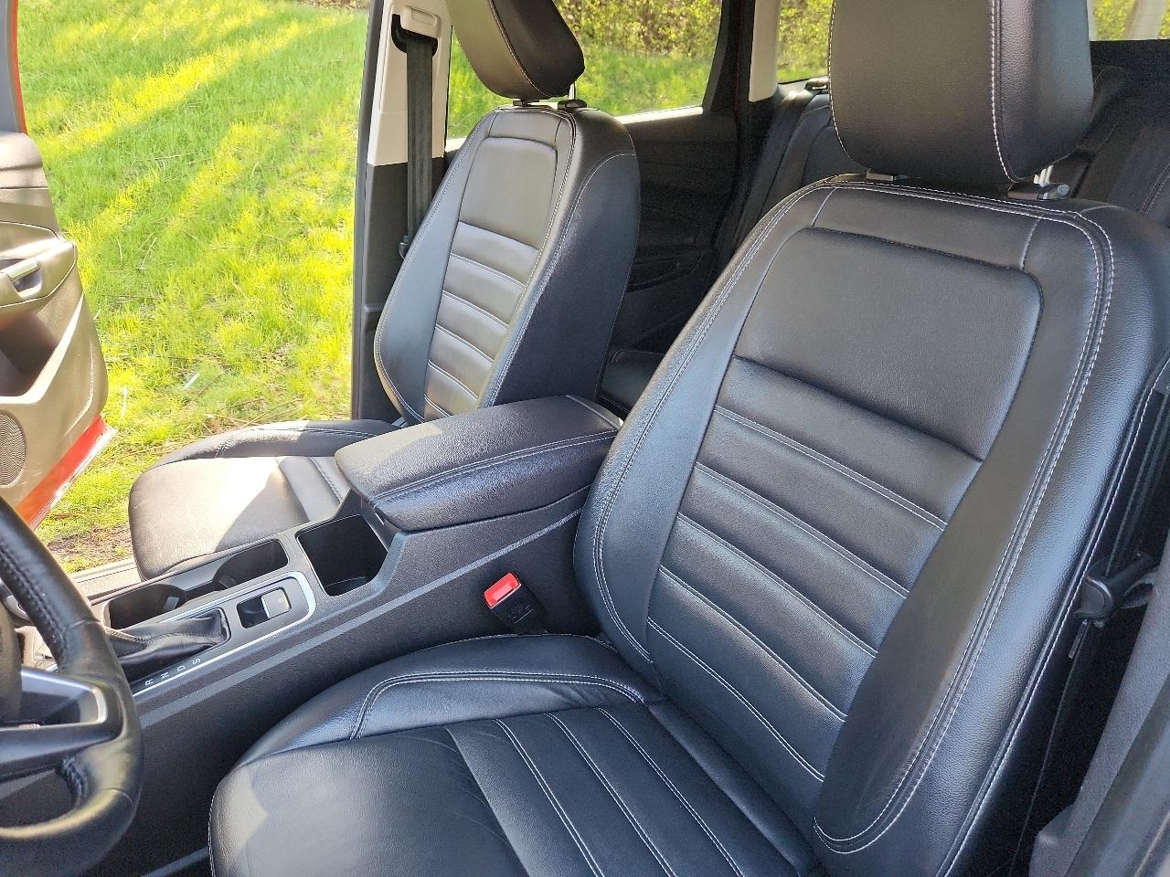 Ford Escape Titanium 4WD 2019