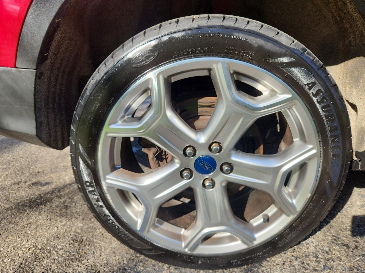 Ford Escape Titanium 4WD 2019