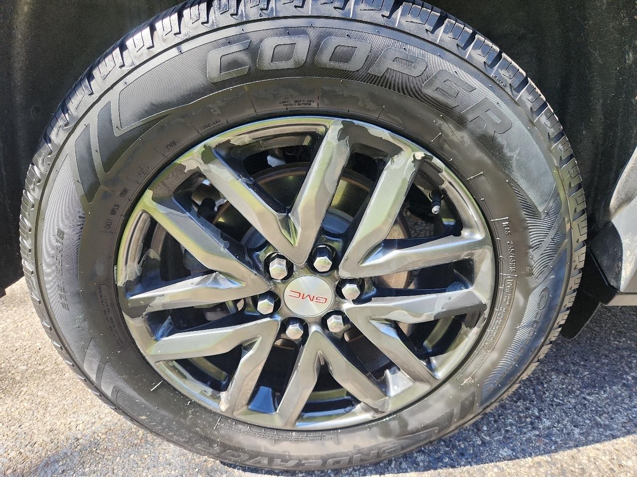 GMC Acadia AWD 4dr SLT w/SLT-1 2019