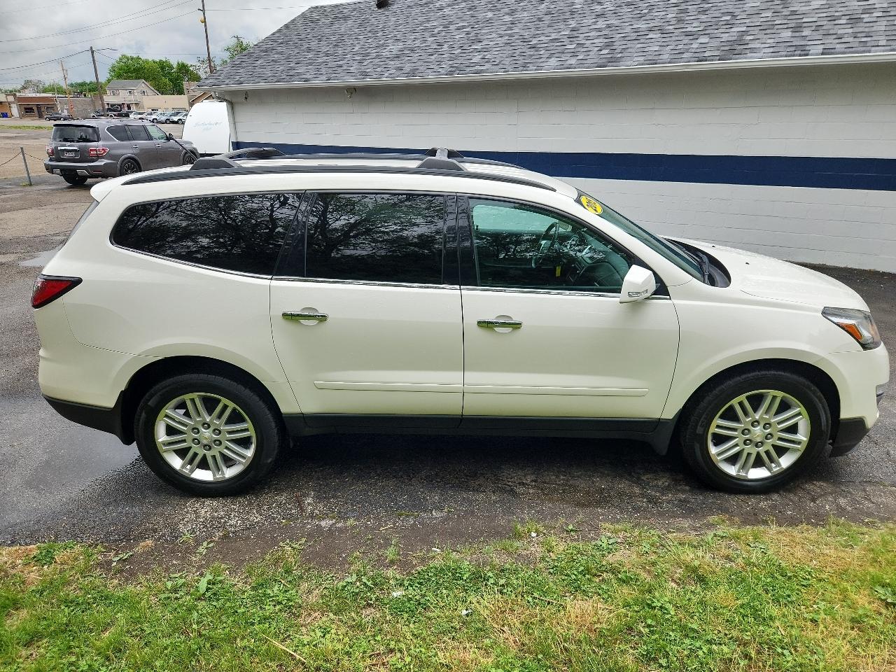 Chevrolet Traverse AWD 4dr LT w/1LT 2015