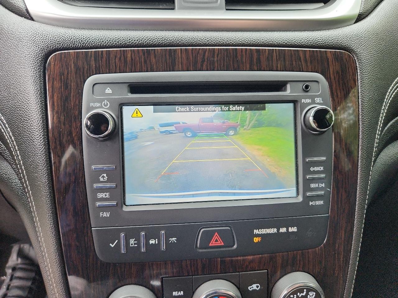 Chevrolet Traverse AWD 4dr LT w/1LT 2015