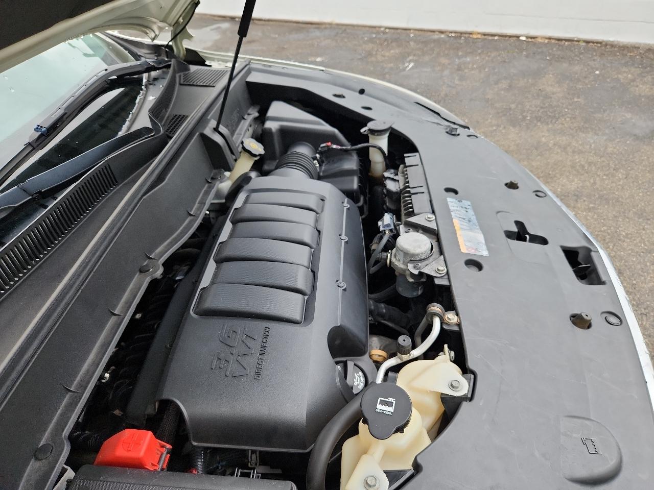 Chevrolet Traverse AWD 4dr LT w/1LT 2015