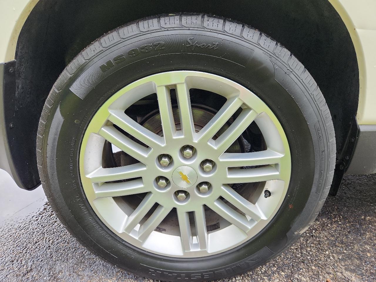 Chevrolet Traverse AWD 4dr LT w/1LT 2015