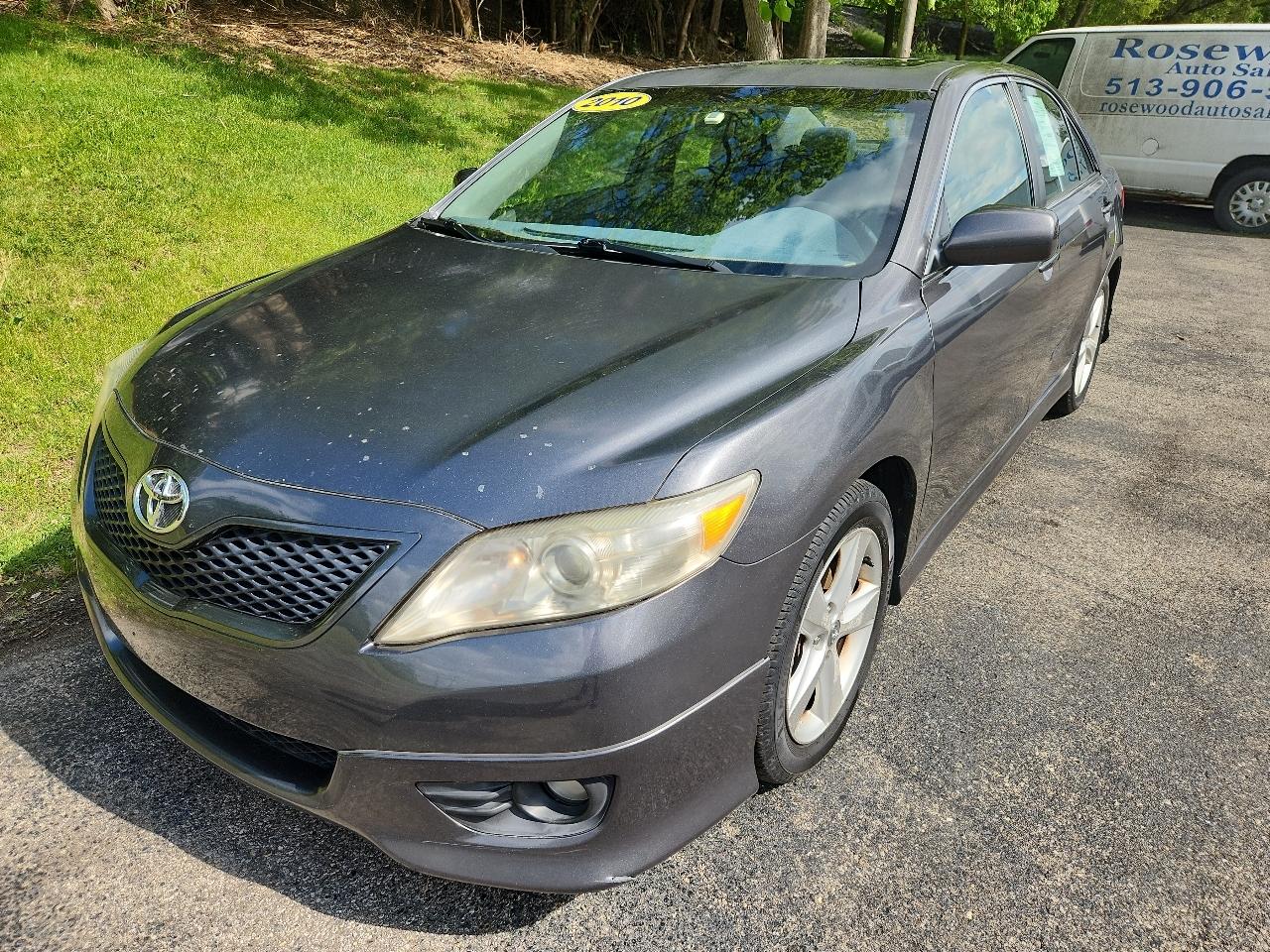 Toyota Camry 4dr Sdn I4 Man (Natl) 2010