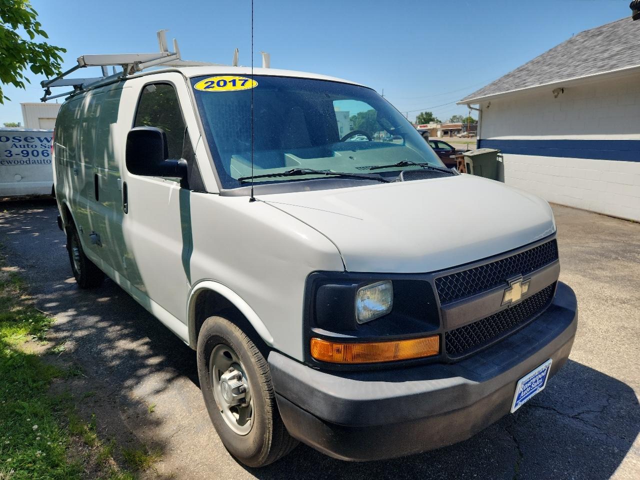 Chevrolet Express Cargo Van RWD 2500 135" 2017