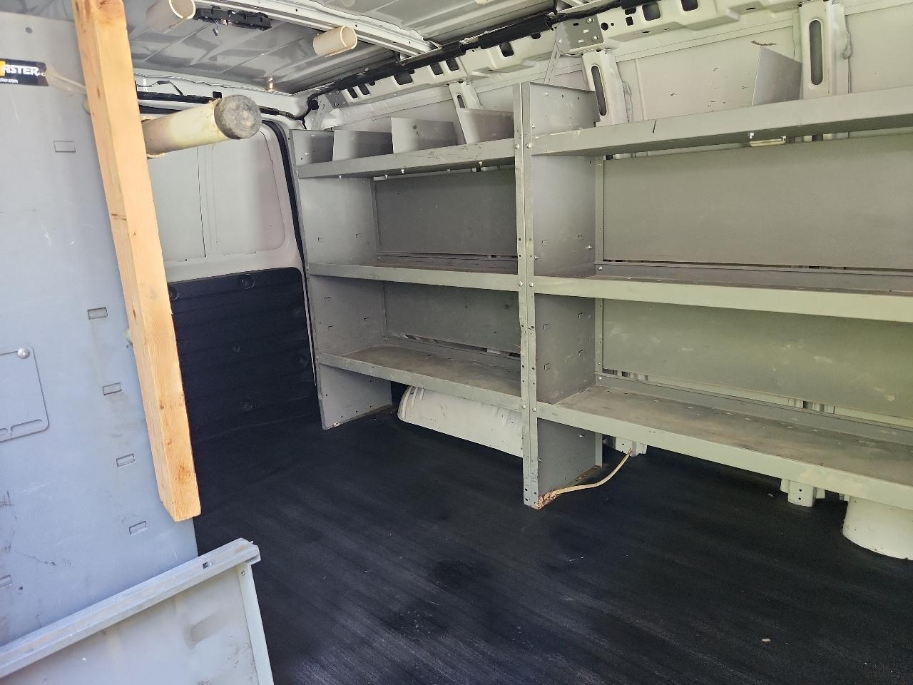 Chevrolet Express Cargo Van RWD 2500 135" 2017