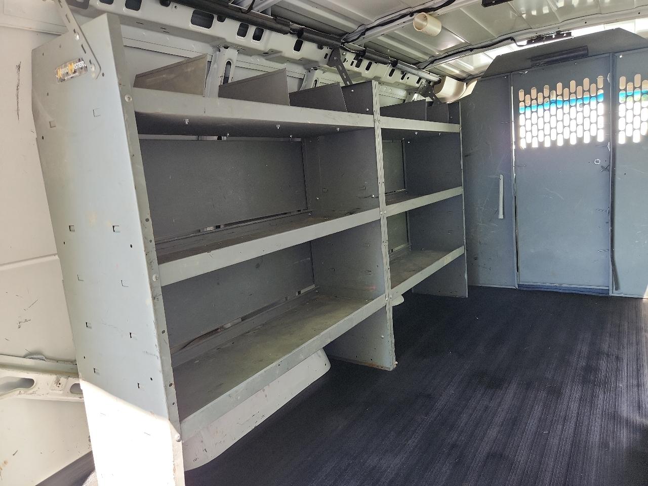 Chevrolet Express Cargo Van RWD 2500 135" 2017