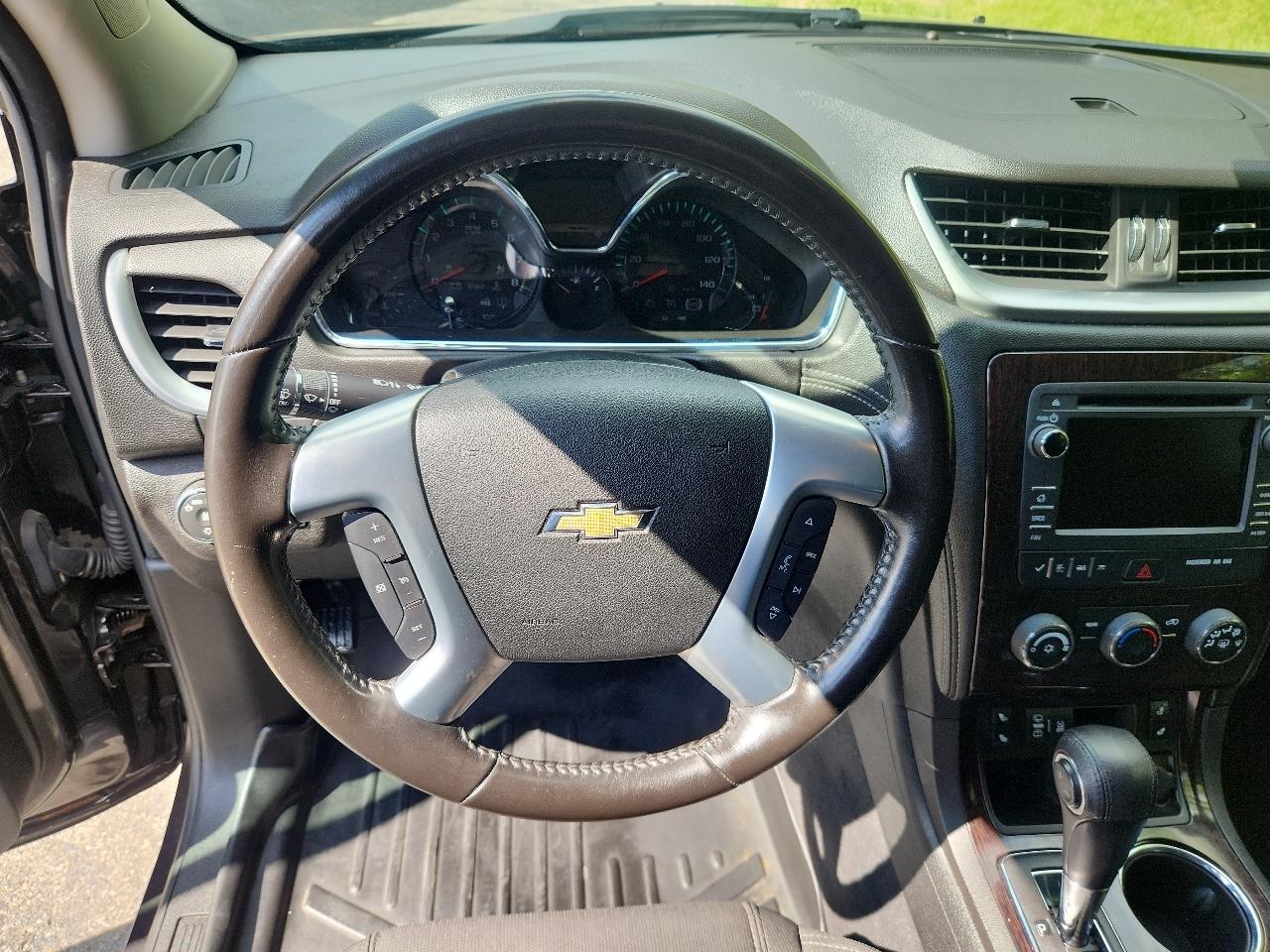 Chevrolet Traverse FWD 4dr LT w/1LT 2017