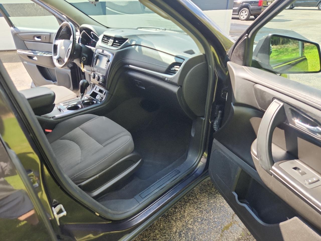 Chevrolet Traverse FWD 4dr LT w/1LT 2017
