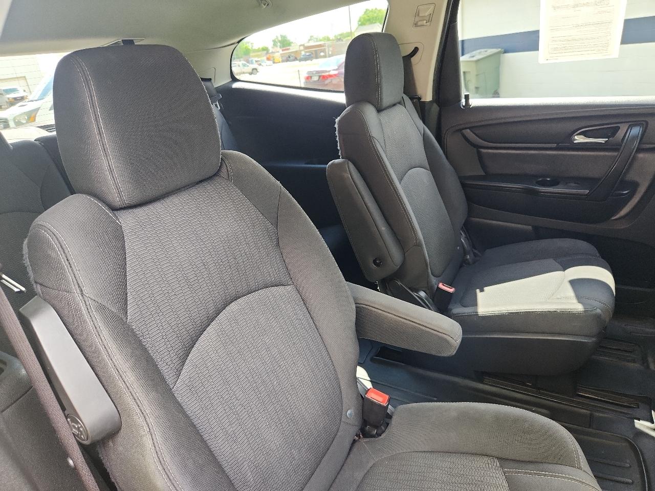 Chevrolet Traverse FWD 4dr LT w/1LT 2017