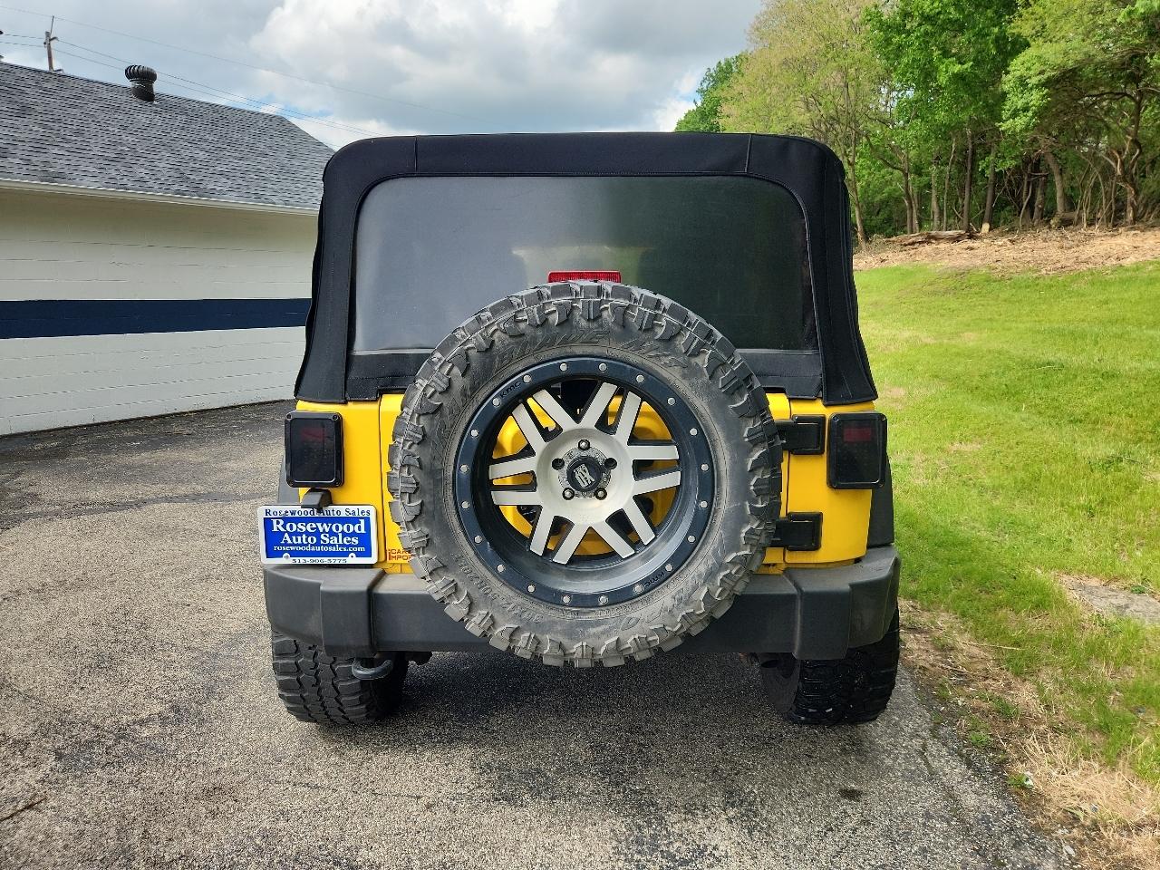 Jeep Wrangler Unlimited 4WD 4dr Sport 2015