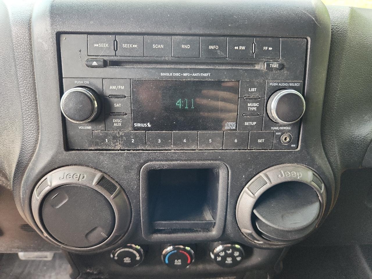 Jeep Wrangler Unlimited 4WD 4dr Sport 2015