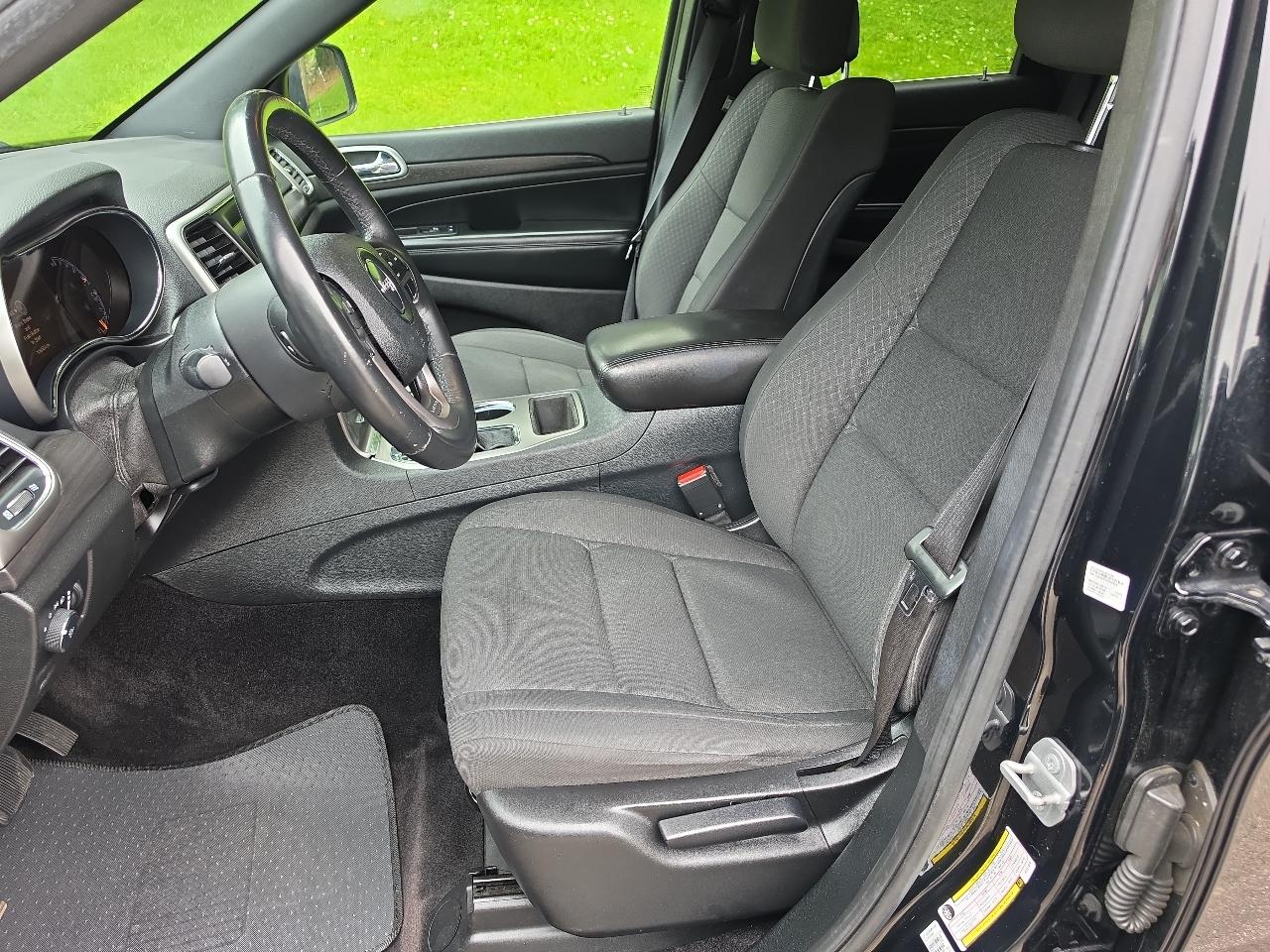 Jeep Grand Cherokee Laredo 4x4 *Ltd Avail* 2018