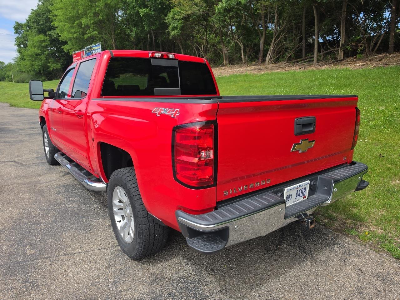 Chevrolet Silverado 1500 4WD Crew Cab 143.5" LT w/1LT 2017