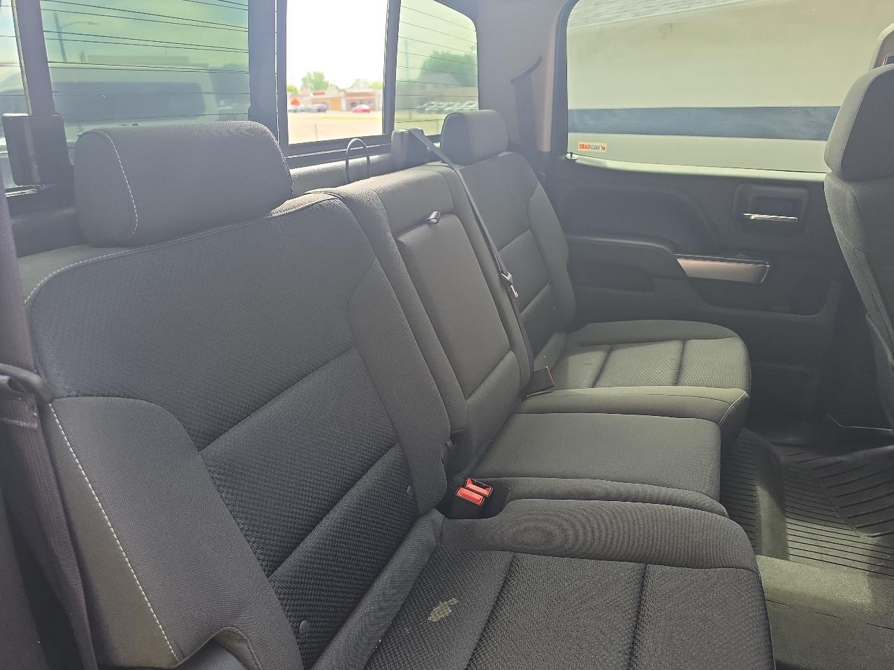 Chevrolet Silverado 1500 4WD Crew Cab 143.5" LT w/1LT 2017