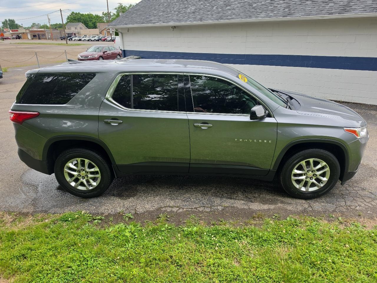 Chevrolet Traverse FWD 4dr LS w/1LS 2018