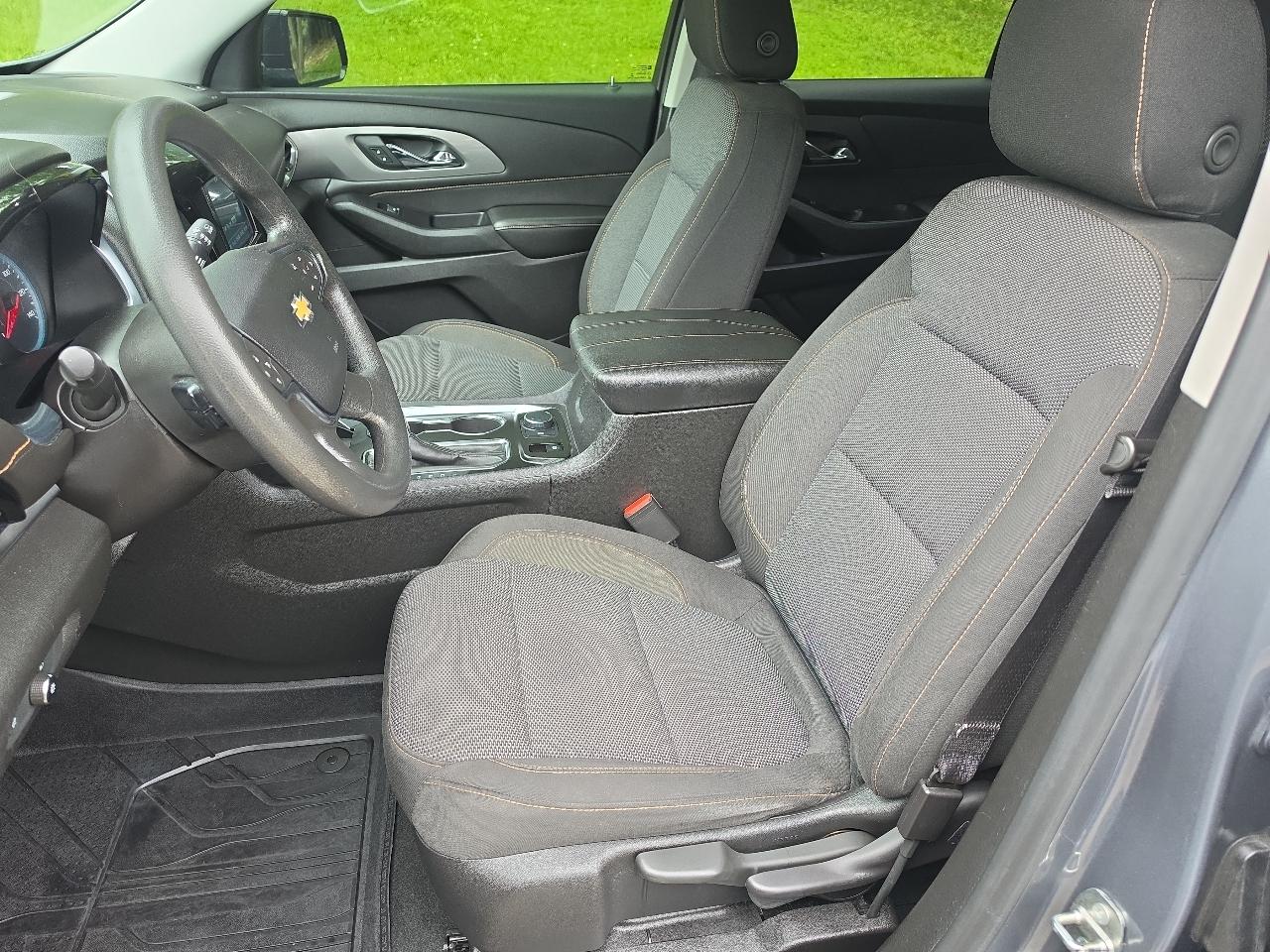 Chevrolet Traverse FWD 4dr LS w/1LS 2018