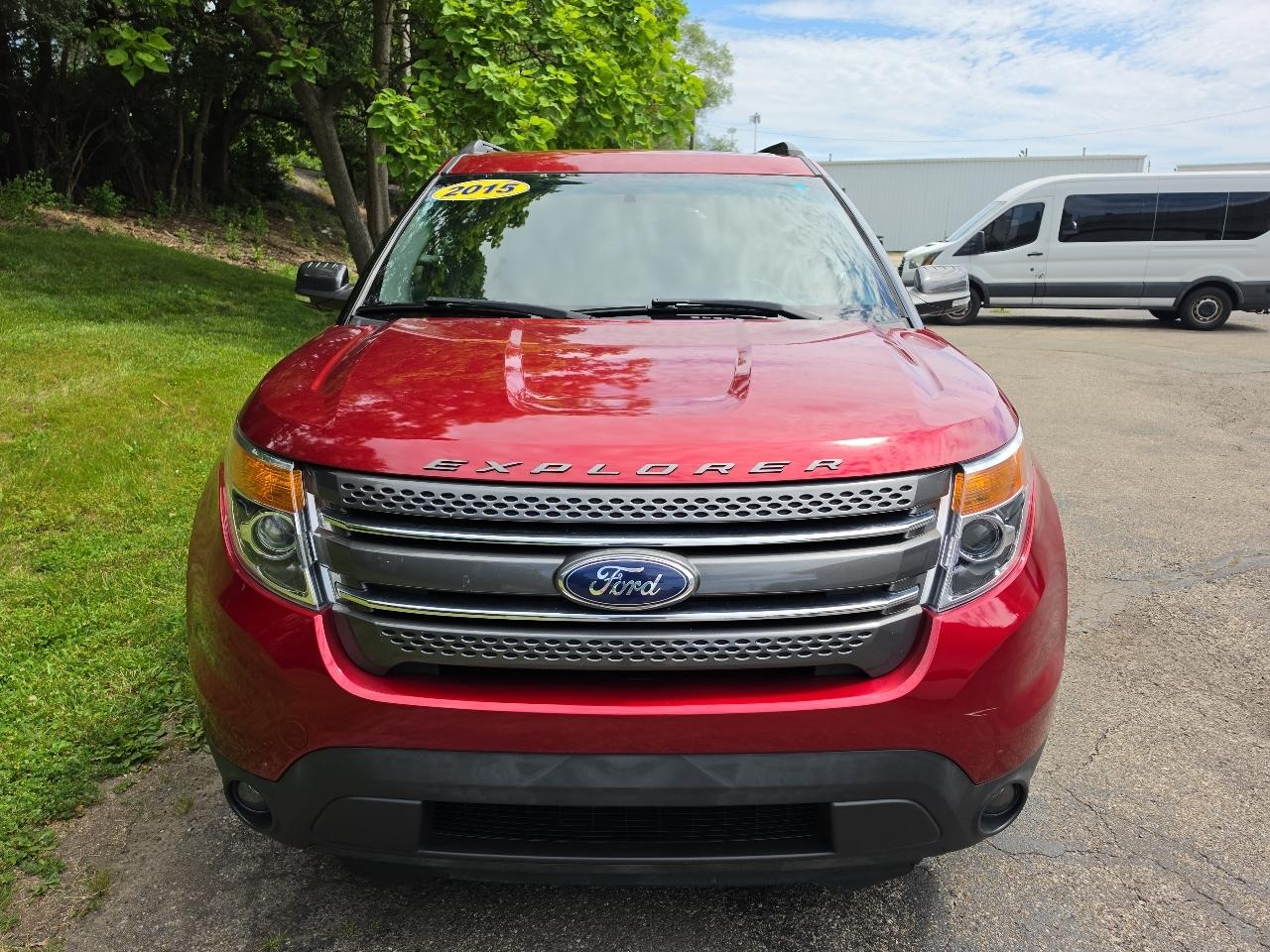 Ford Explorer FWD 4dr XLT 2015