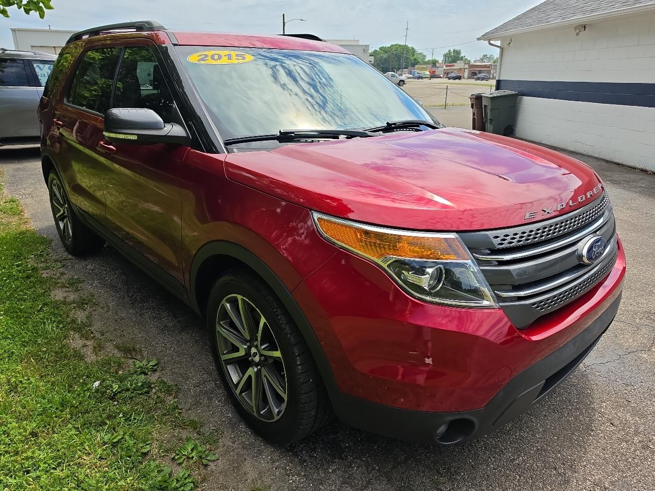 Ford Explorer FWD 4dr XLT 2015