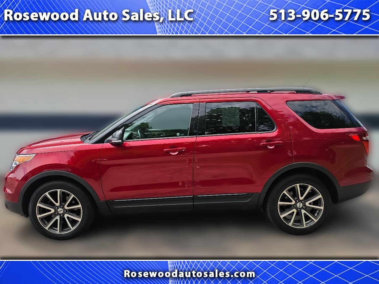 2015 Ford Explorer XLT's photo