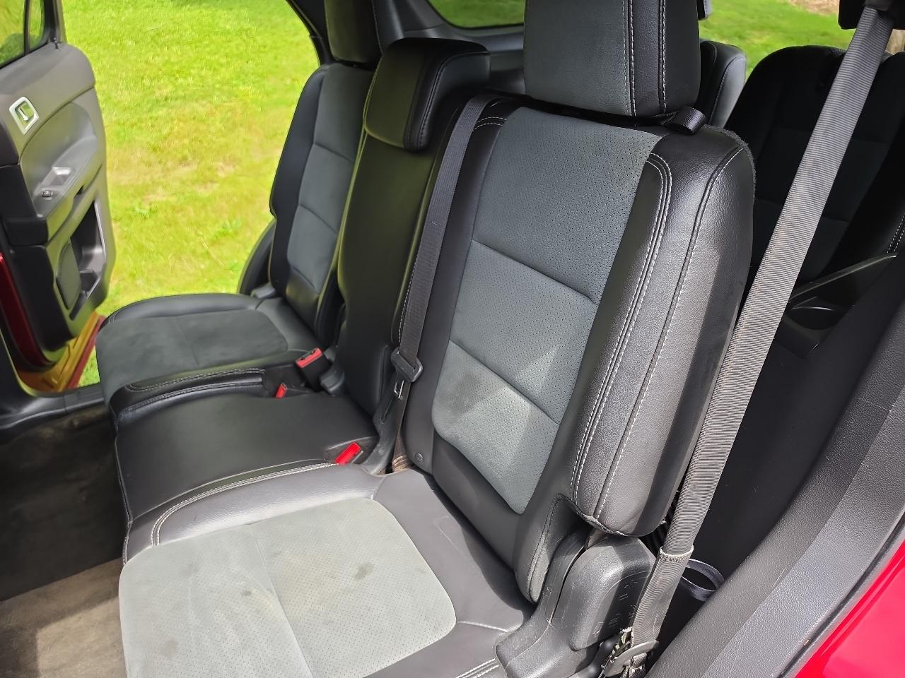 Ford Explorer FWD 4dr XLT 2015