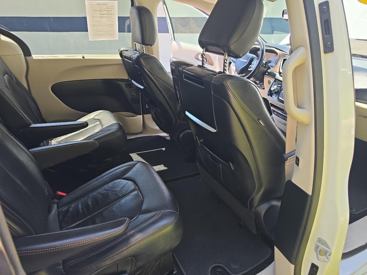 Chrysler Pacifica Touring L Plus FWD 2018