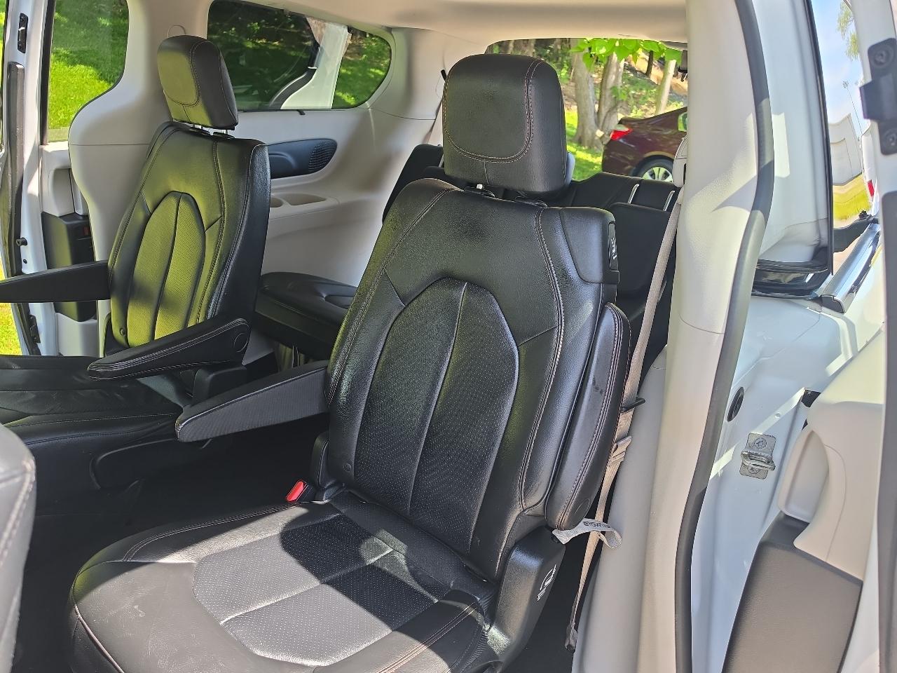 Chrysler Pacifica Touring L Plus FWD 2018