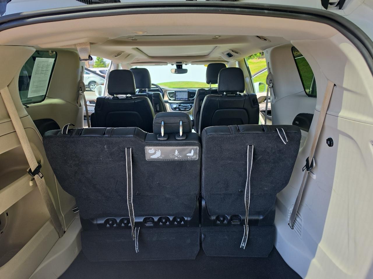 Chrysler Pacifica Touring L Plus FWD 2018