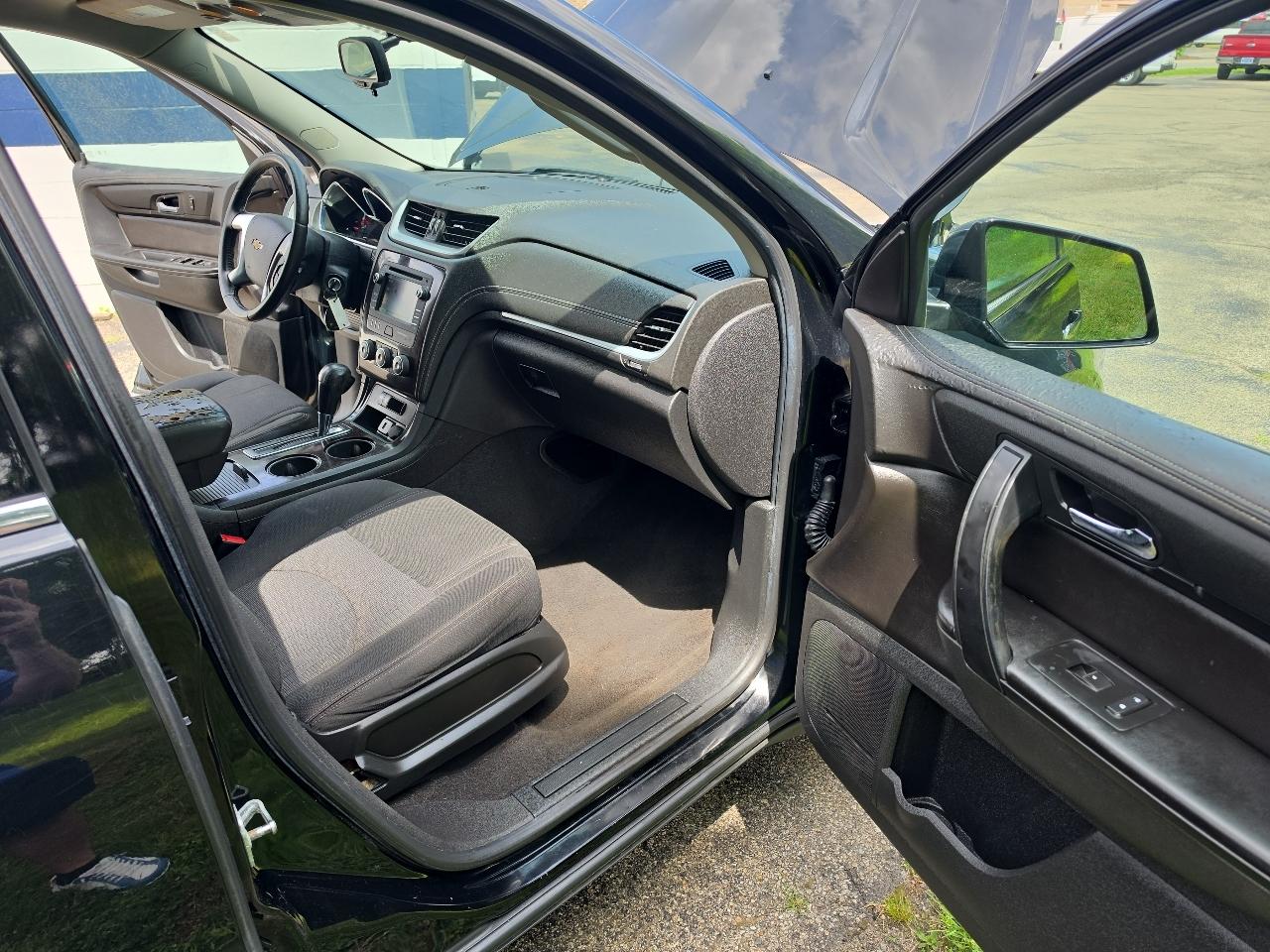 Chevrolet Traverse AWD 4dr LT w/1LT 2017