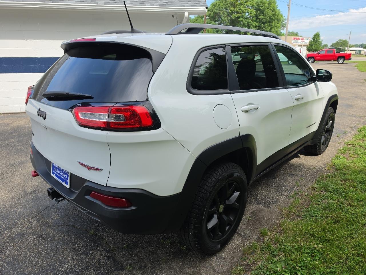 Jeep Cherokee 4WD 4dr Trailhawk 2016