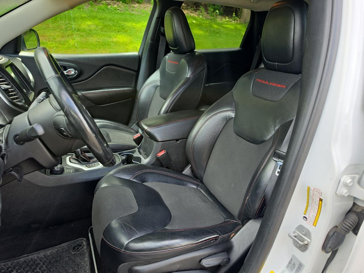 Jeep Cherokee 4WD 4dr Trailhawk 2016