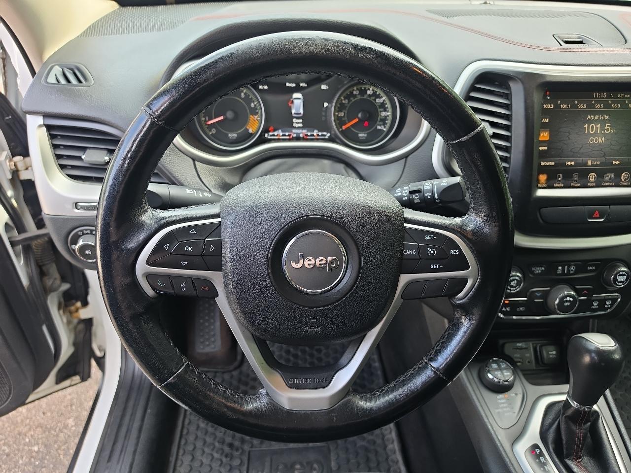 Jeep Cherokee 4WD 4dr Trailhawk 2016