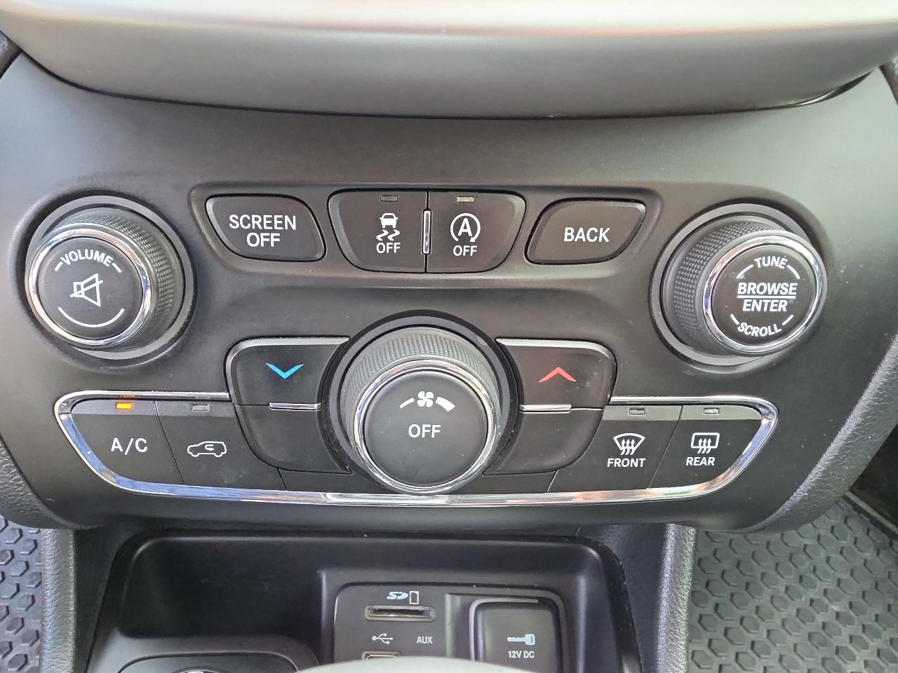 Jeep Cherokee 4WD 4dr Trailhawk 2016