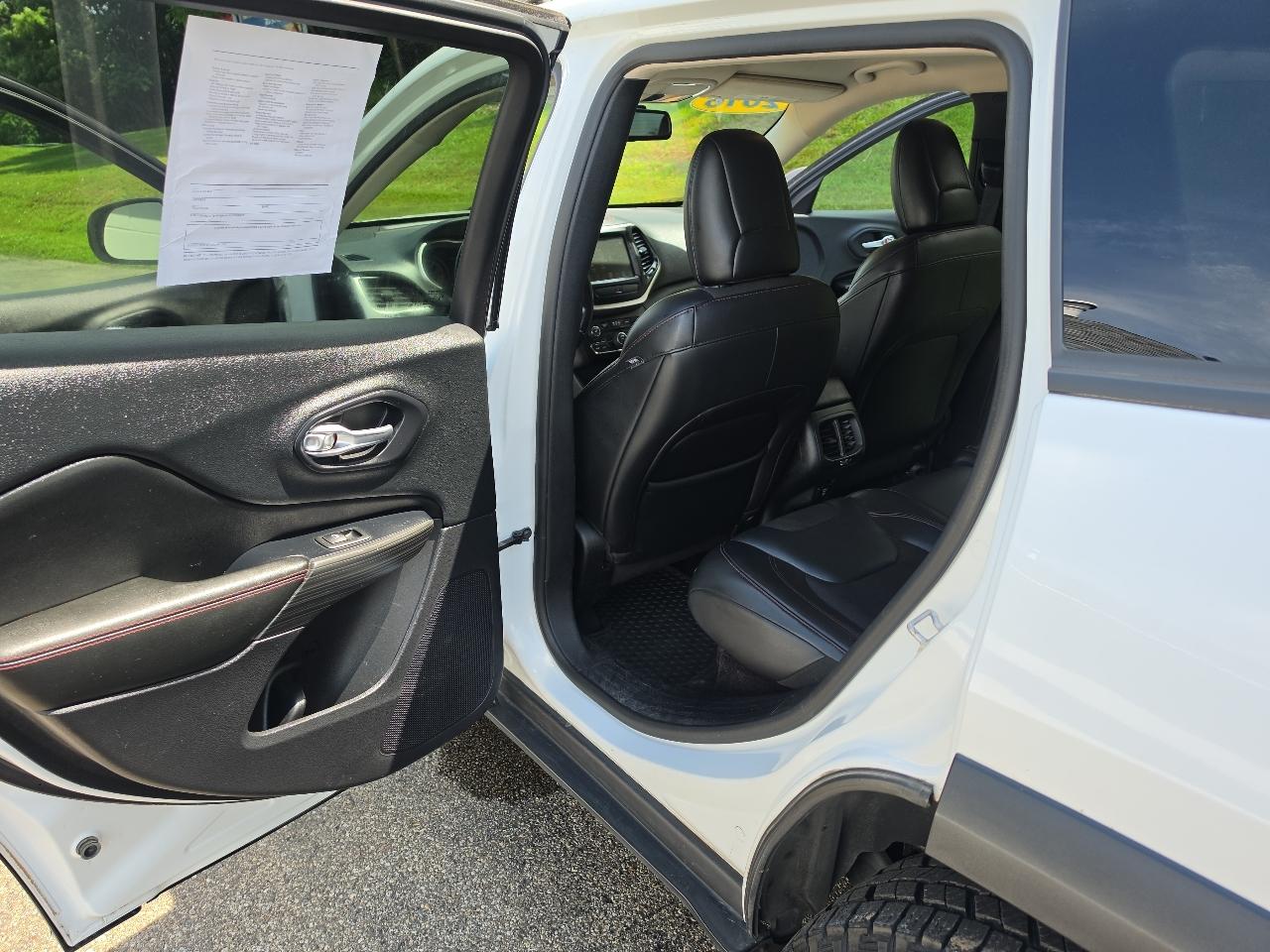 Jeep Cherokee 4WD 4dr Trailhawk 2016