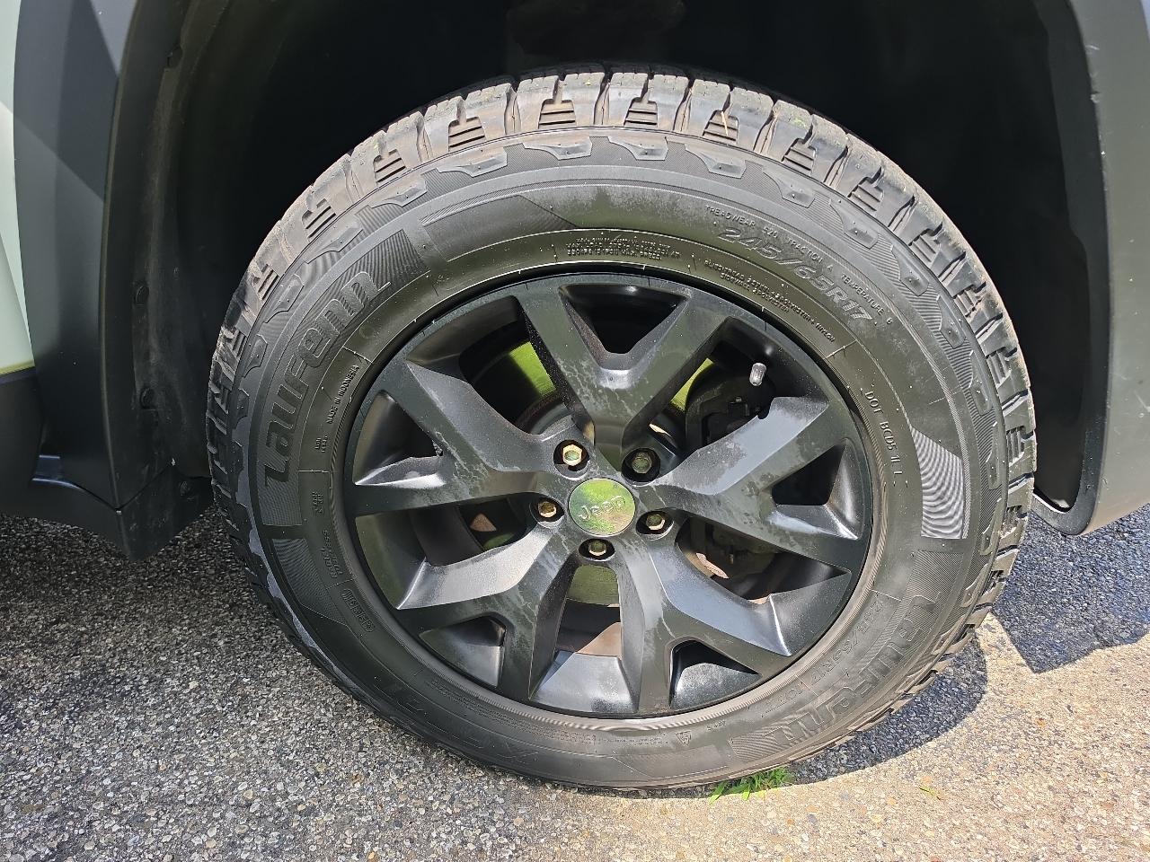 Jeep Cherokee 4WD 4dr Trailhawk 2016