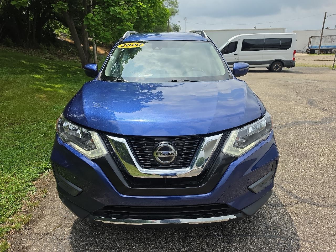 Nissan Rogue FWD SV 2020