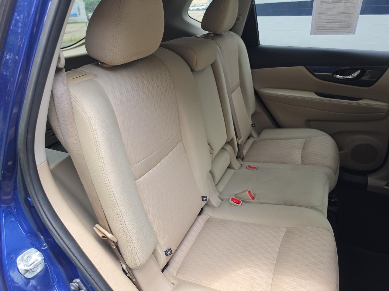 Nissan Rogue FWD SV 2020