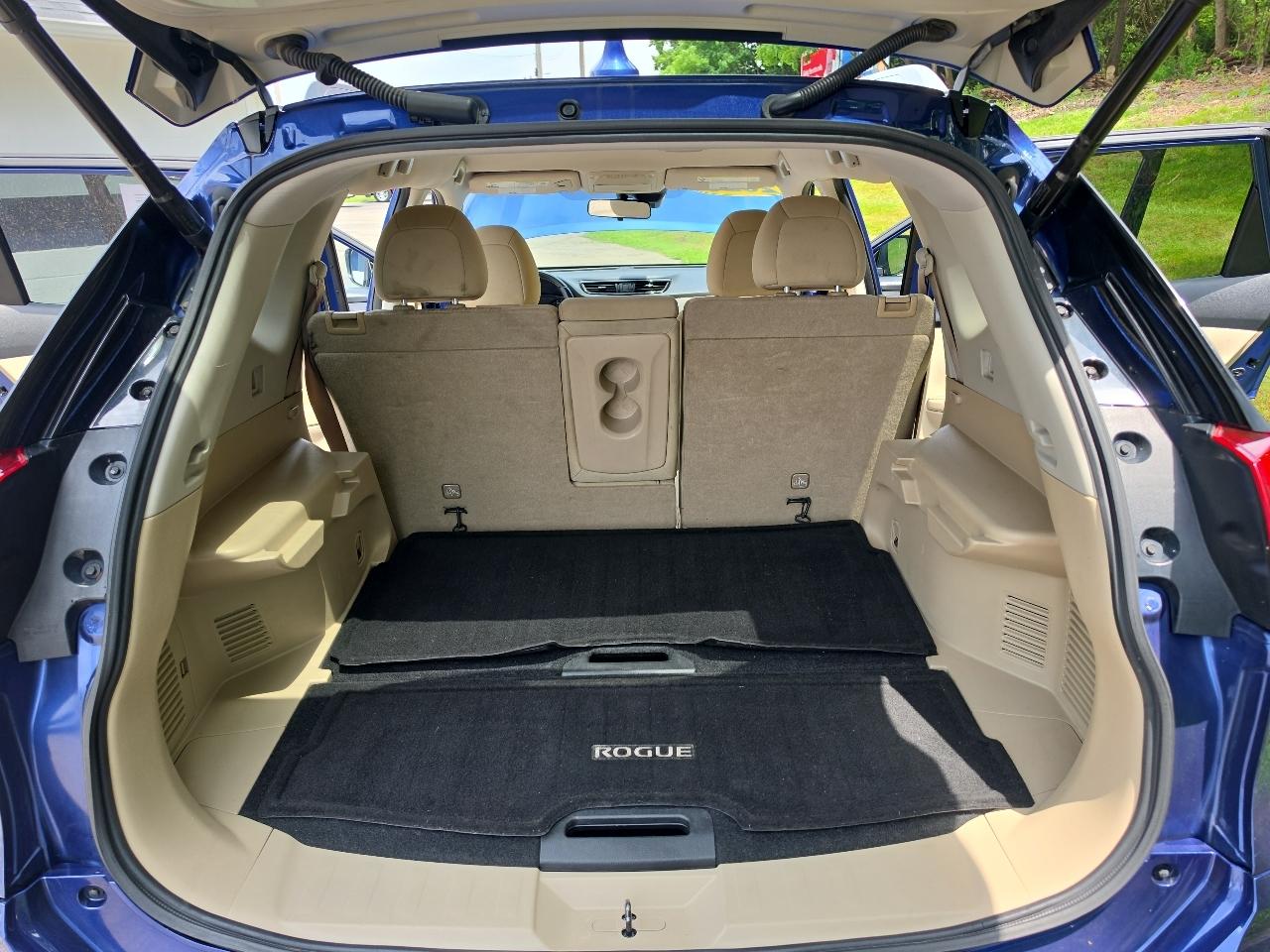 Nissan Rogue FWD SV 2020