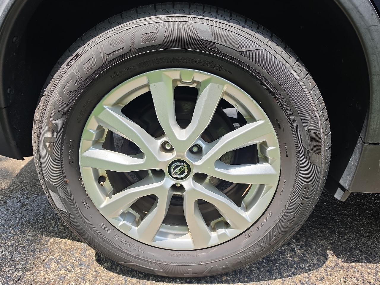 Nissan Rogue FWD SV 2020