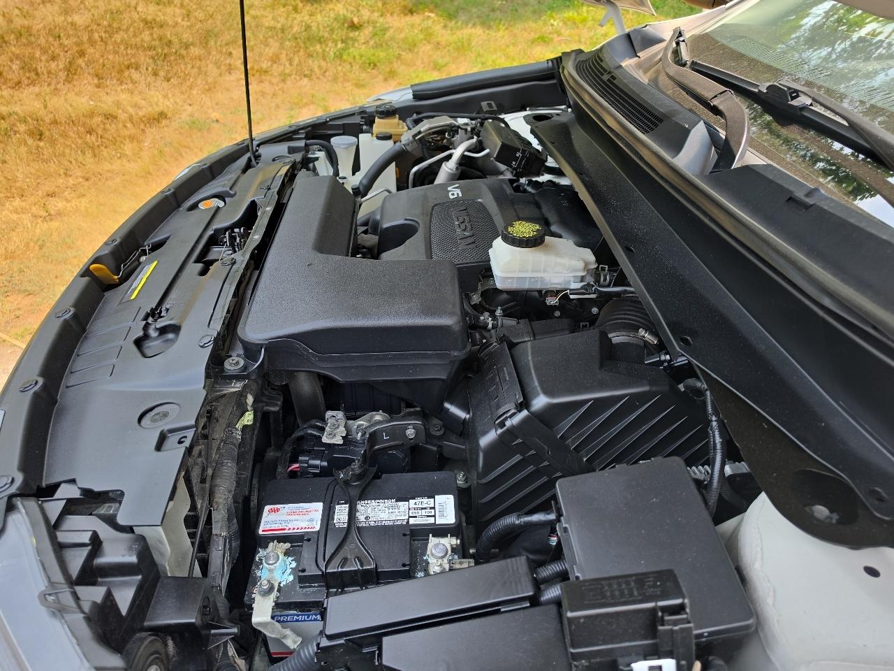 Nissan Pathfinder 4x4 SV 2019